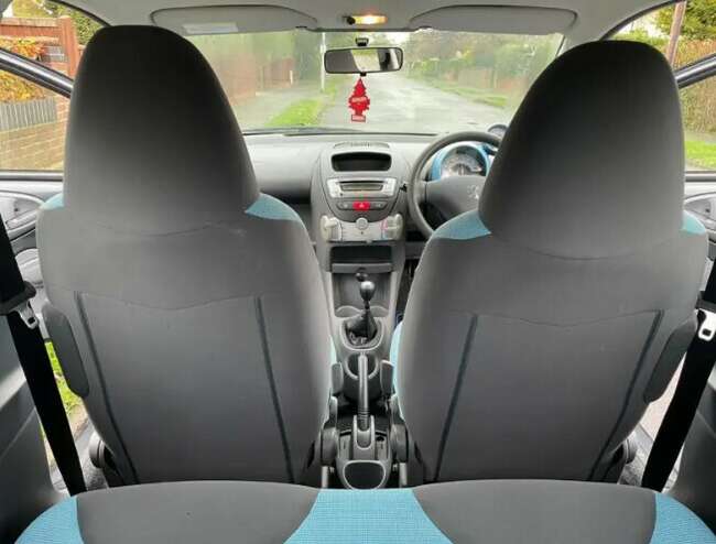 2008 Peugeot 107 Blue Special Edition