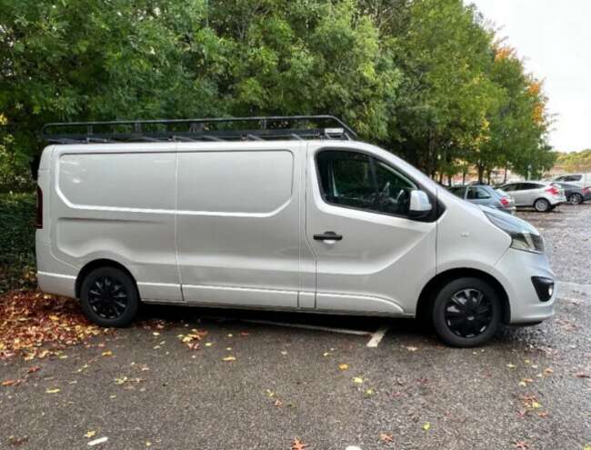 2015 Vauxhall Vivaro, Panel Van, Manual, 1598 (cc)