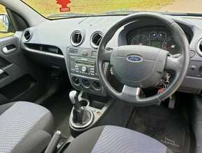 2010 Ford Fusion, Mileage 25k Only