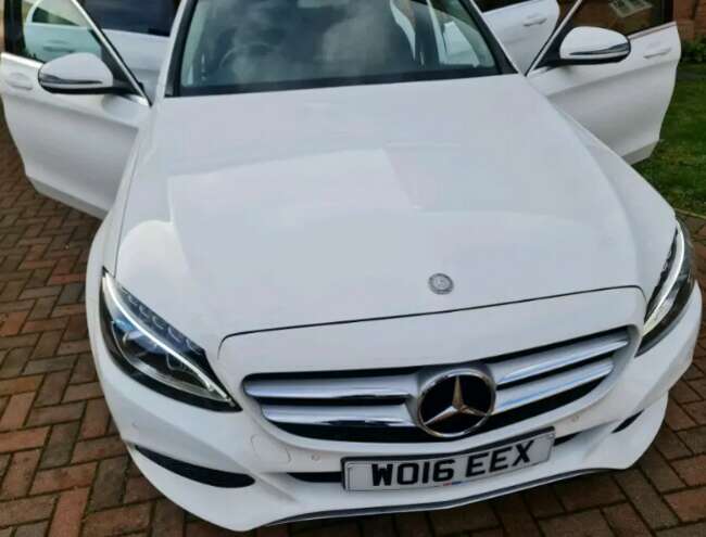 2016 Mercedes C350E, Plug-In Hybrid, £0 Road Tax, Full Service Last Month.