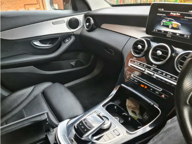 2016 Mercedes C350E, Plug-In Hybrid, £0 Road Tax, Full Service Last Month.