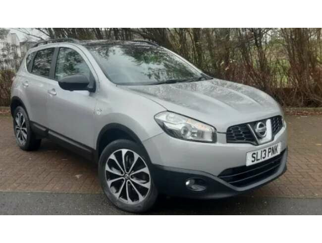 2013 Nissan Qashqai, Auto. Hatchback,1598 (cc), 5 Doors