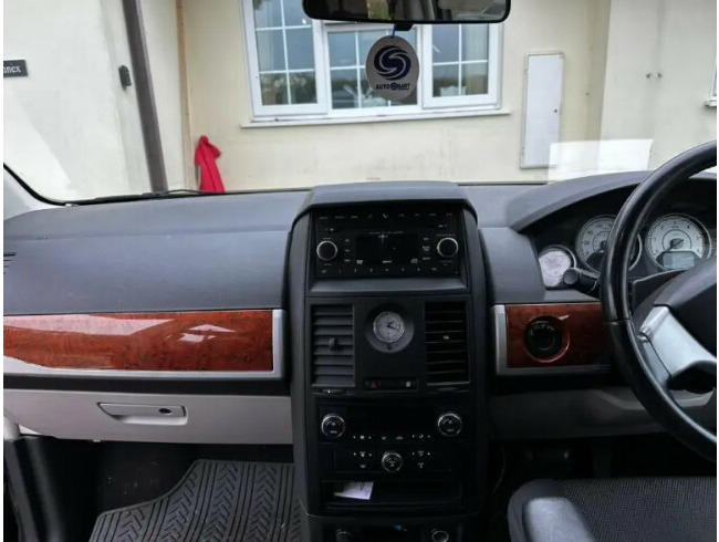 2009 Chrysler Grand Voyager Touring auto 7 seater