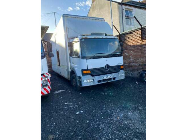 2003 Mercedes Atego Recovery / Enclosed