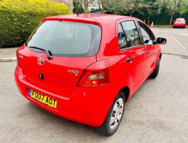 2007 Toyota Yaris 1.0 Vvti Service History 1 Yeat Mot Bery Clean £1450