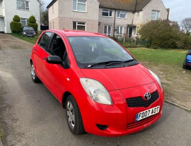 2007 Toyota Yaris 1.0 Vvti Service History 1 Yeat Mot Bery Clean £1450