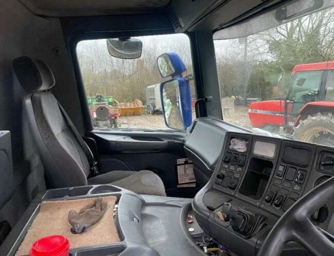 2000 Scania 94D 220 Beavertail Lorry