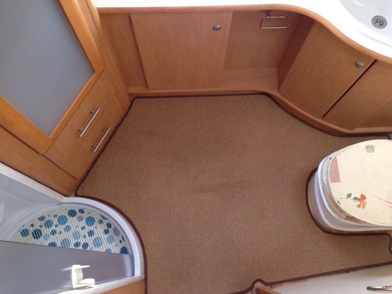 2006 Coachman VIP 460 / 2 image 8