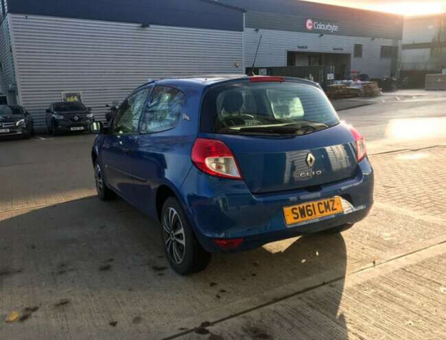 2011 Renault Clio Pzaz 1.2 Petrol 3dr Hatchback