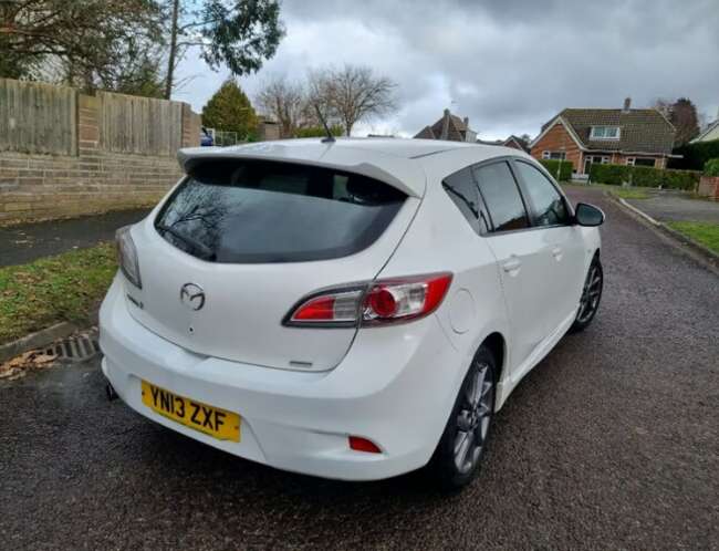 2013 Mazda 3, Manual, 1.5 diesel, Excellent condition