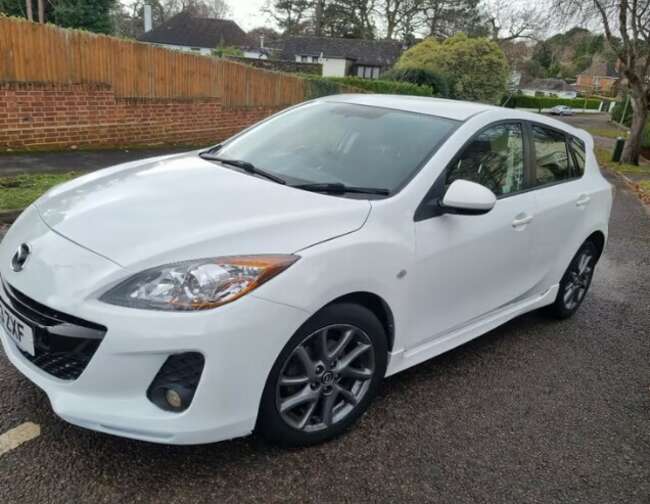 2013 Mazda 3, Manual, 1.5 diesel, Excellent condition