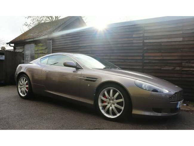 2005 Aston Martin DB9 6.0 V12