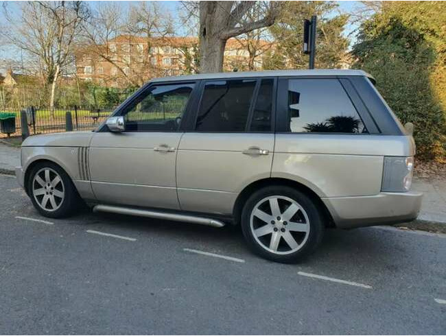 2003 Land Rover, Range Rover Vogue V8, 4398 (cc), 5 Doors