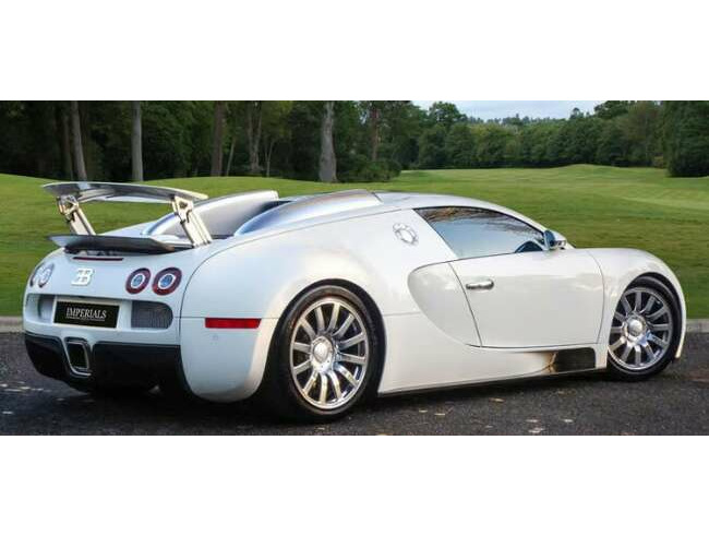 2011 Bugatti Veyron Petrol Automatic