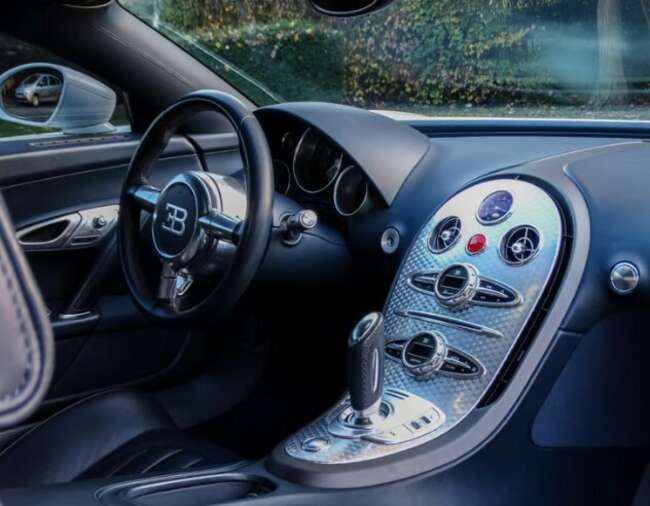 2011 Bugatti Veyron Petrol Automatic