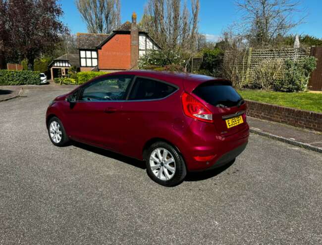 2009 Ford Fiesta Zetec - Full Service 1.4L Petrol