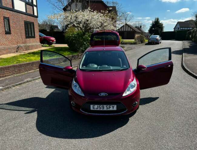 2009 Ford Fiesta Zetec - Full Service 1.4L Petrol