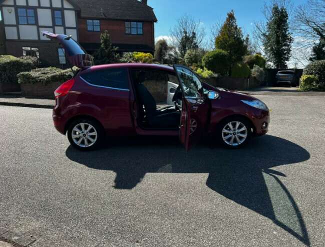 2009 Ford Fiesta Zetec - Full Service 1.4L Petrol