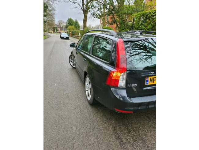 2010 Volvo V50 D2