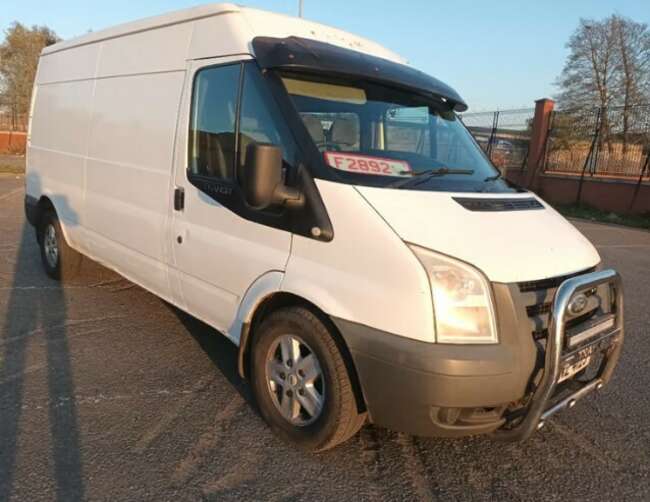 2010 Ford Transit 300 Lwb, 2000 (cc)