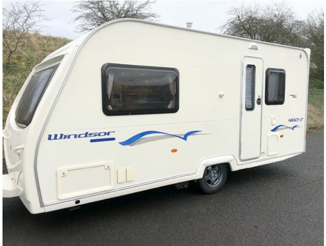 2008 Avondale Windsor 480 2 berth, Caravan with Motormover