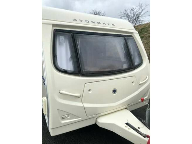 2008 Avondale Windsor 480 2 berth, Caravan with Motormover