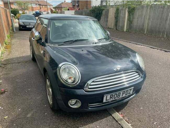 2008 Mini Cooper, Petrol