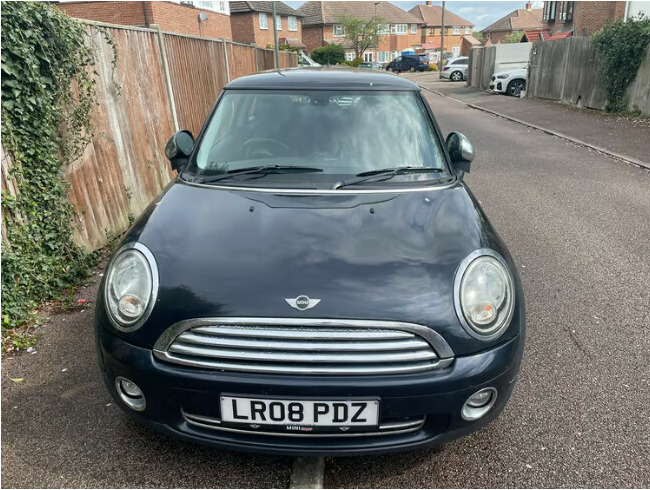 2008 Mini Cooper, Petrol