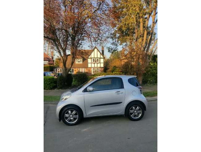 2009 Toyota iQ 1L, Full Service History, Leather interior