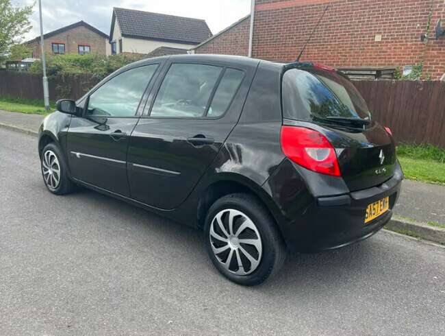 2007 Renault Clio 1.2 Full Mot Clean Car. £1295