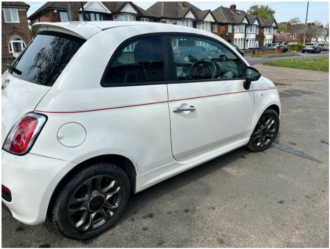 2014 Fiat 500 Sport