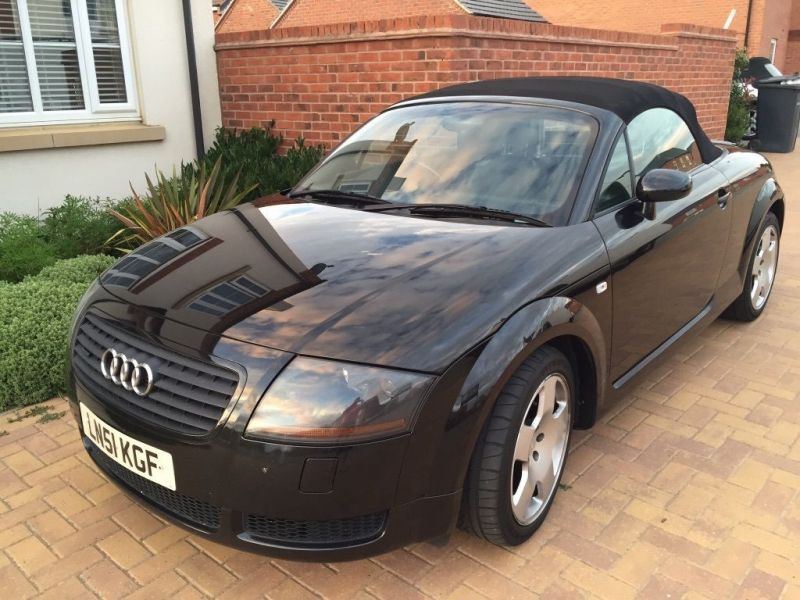 2001 Audi TT 1.8 turbo 225 Bhp convertible black image 1