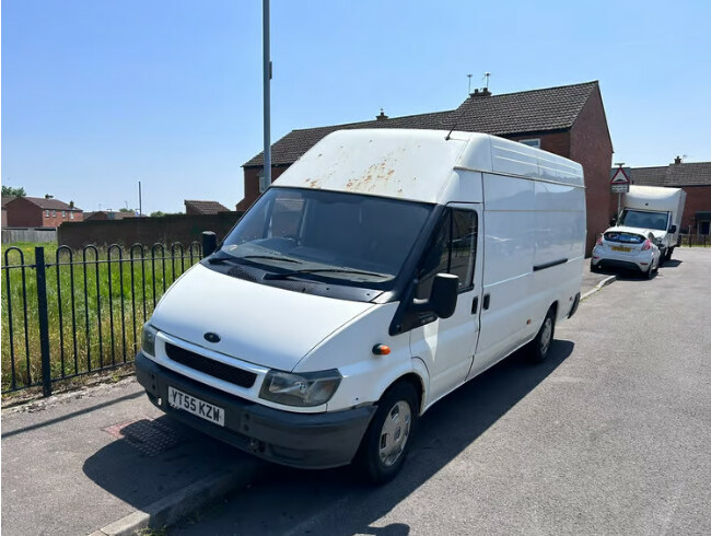 2005 Ford Transit, Manual