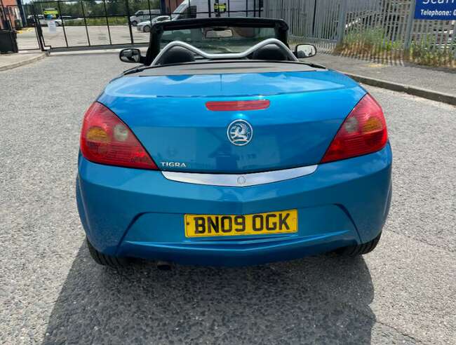 2009 Vauxhall Tigra, Convertible, Manual, 1364 (cc), 2 Doors, Used Car