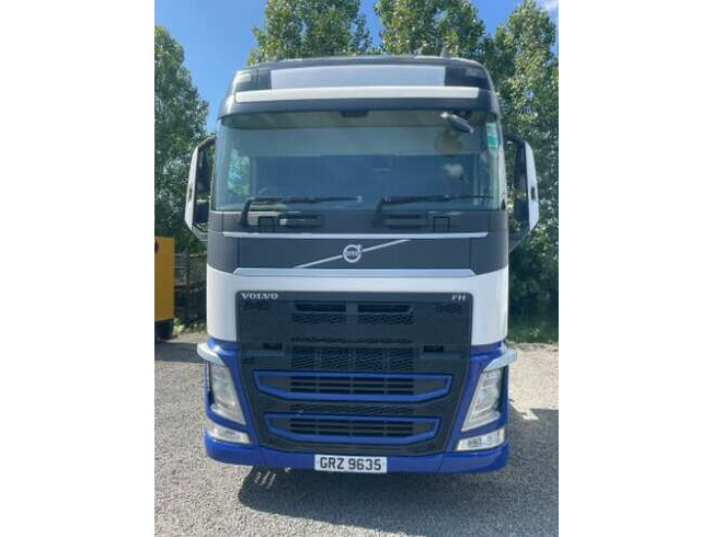 2014 Volvo, FH, 12777 (cc), Used Truck for Sale