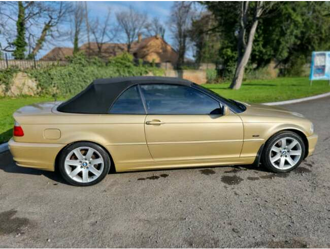 2001 BMW 330, Petrol, Manual, Gold