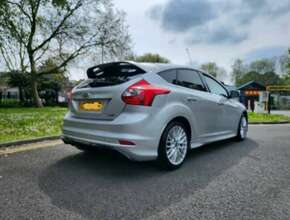 2013 Ford Focus Zetec S Turbo 1.0, Petrol, Manual, Silver, Hatchback