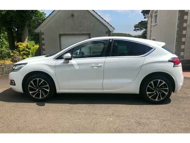 2018 DS 4, Hatchback, Manual, 1560 (cc), 5 doors, Diesel