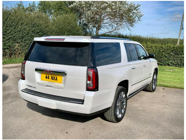 2017 GMC Yukon Tahoe Suburban Escalade, Automatic, Petrol