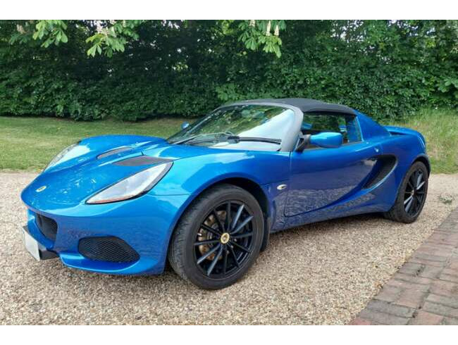 2017 Lotus ELISE, Convertible, Manual, 1796 (cc), 2 doors