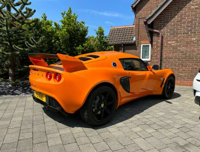 Lotus Exige S 240 PP - 2010MY - Chrome Orange, Electric, Manual