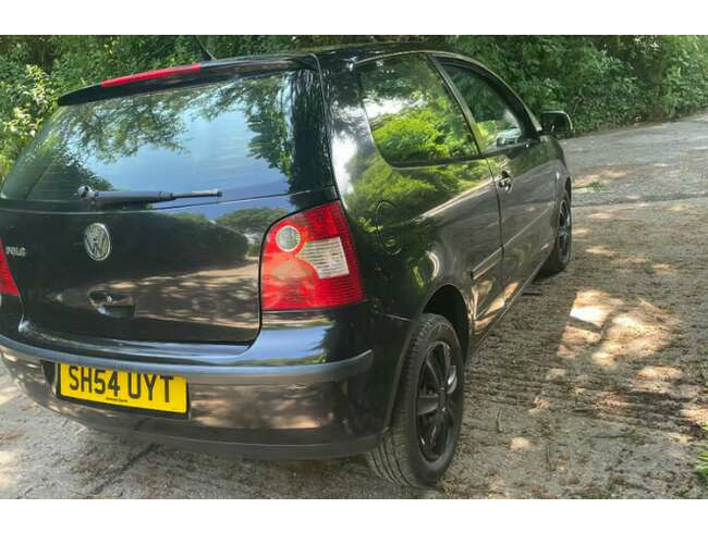 2004 Volkswagen, Polo, 1.2. 3 Door. Pearl Black. Drives Very Well. Long Mot