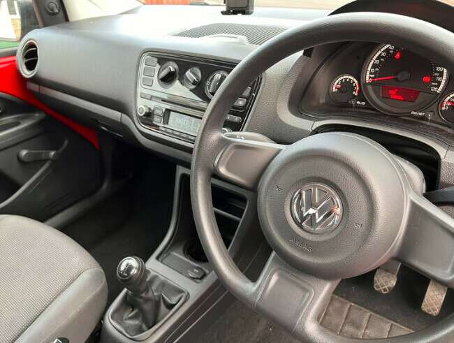 2013 Volkswagen up!