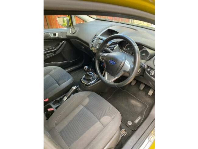 2013 Ford Fiesta 1.2 Zetec Manual, 1241 (cc), 5 doors