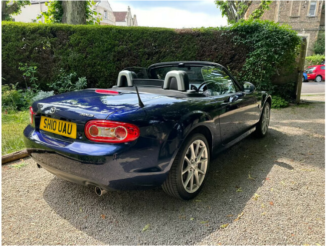 2010 Mazda MX 5 MK3 - 2.0L Sport Tech Roadster