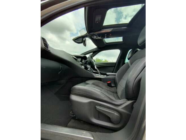 2013 Citroen DS5, Hatchback, Manual, 1997 (cc), 5 doors