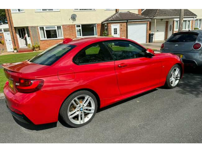 2014 BMW 220i M Sport