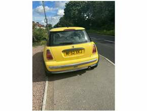 2002 Mini Cooper, Yellow, 