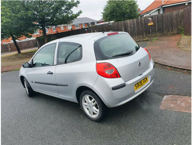 2006 Renault Clio Extreme