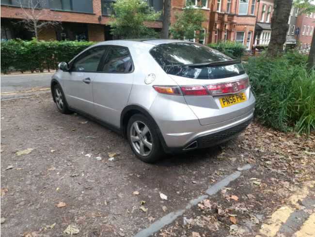 Honda Civic Sport 2.2 Sunroof, Auto Lights / Wipers, Cruise Control